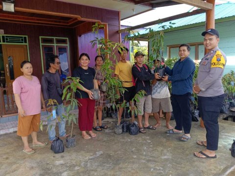 Penyerahan Bibih Buah