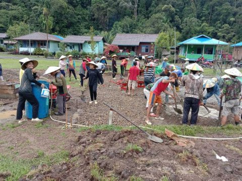 Pemabangunan Lapangan Voli